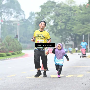 Runner Photo 7039925