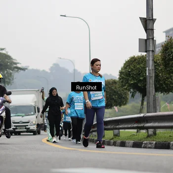 Runner Photo 7039927