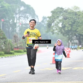 Runner Photo 7039930