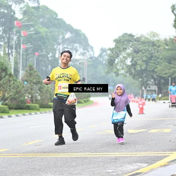 Runner Photo 7039937