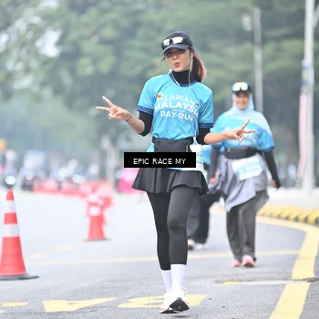 Runner Photo 7039962