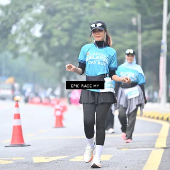 Runner Photo 7039965