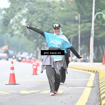 Runner Photo 7039985