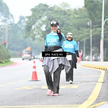 Runner Photo 7039990