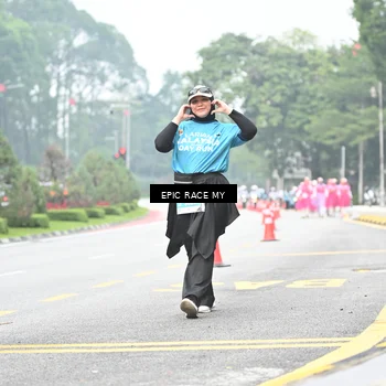 Runner Photo 7039999