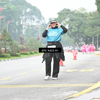 Runner Photo 7040004