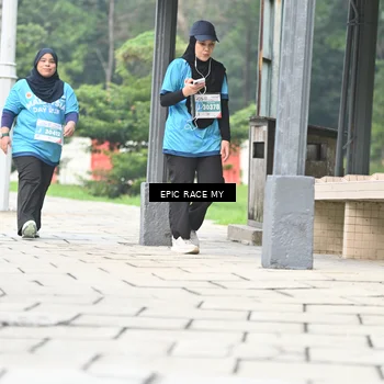 Runner Photo 7040017