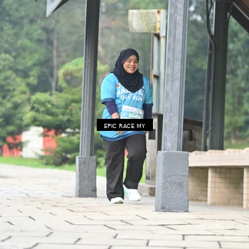 Runner Photo 7040022