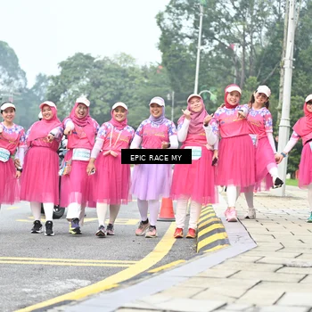 Runner Photo 7040024