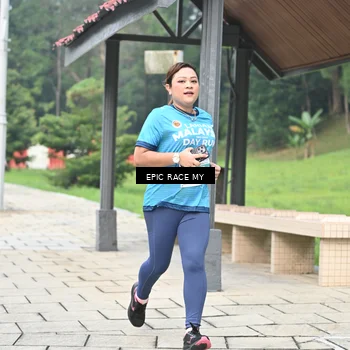 Runner Photo 7040030