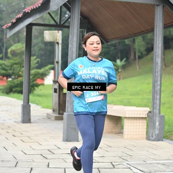 Runner Photo 7040032