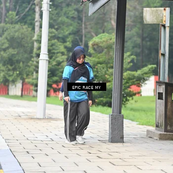 Runner Photo 7040035