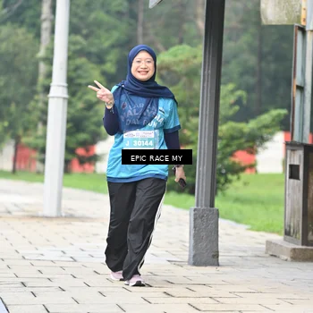 Runner Photo 7040042