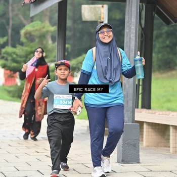 Runner Photo 7040056