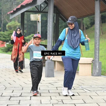 Runner Photo 7040072