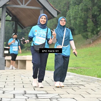 Runner Photo 7040083