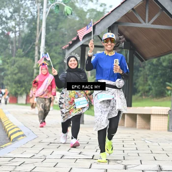 Runner Photo 7040134