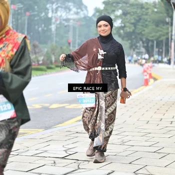 Runner Photo 7040183
