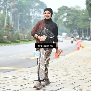 Runner Photo 7040187