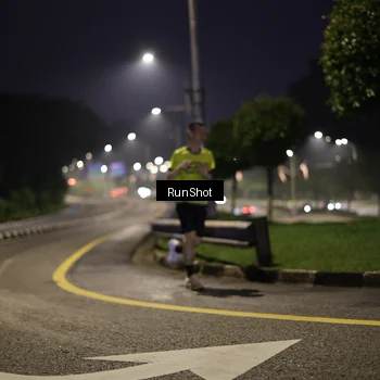 Runner Photo 7040193