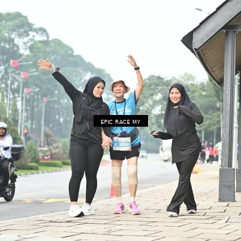 Runner Photo 7040197