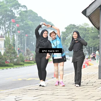 Runner Photo 7040207