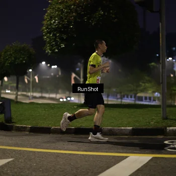 Runner Photo 7040246