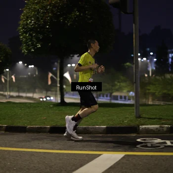 Runner Photo 7040249