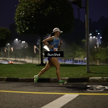 Runner Photo 7040260