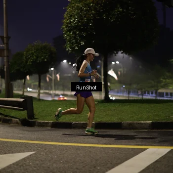 Runner Photo 7040262