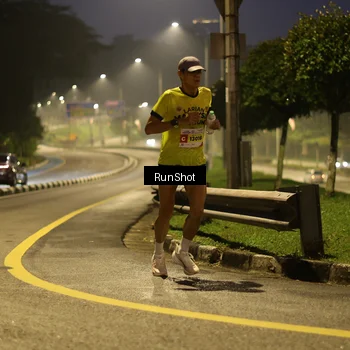 Runner Photo 7040289