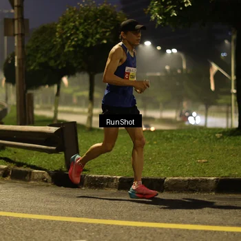 Runner Photo 7040291