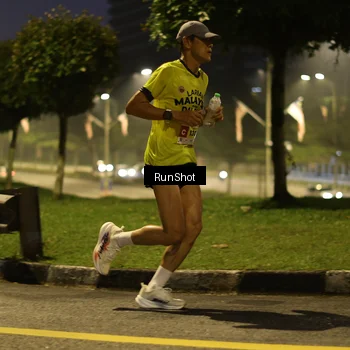 Runner Photo 7040299