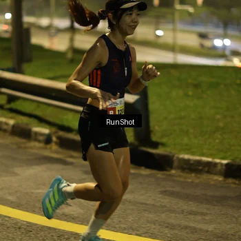 Runner Photo 7040316