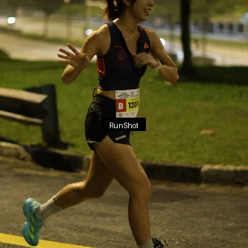 Runner Photo 7040321