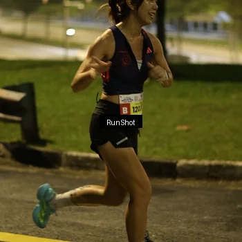 Runner Photo 7040328