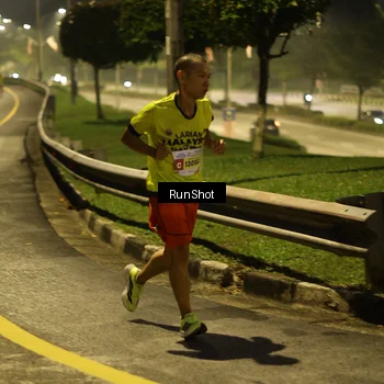 Runner Photo 7040330