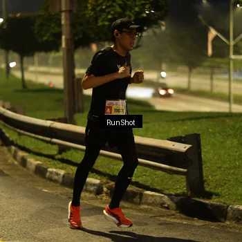 Runner Photo 7040354
