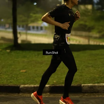 Runner Photo 7040361