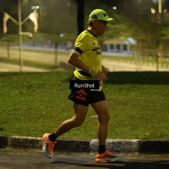 Runner Photo 7040377