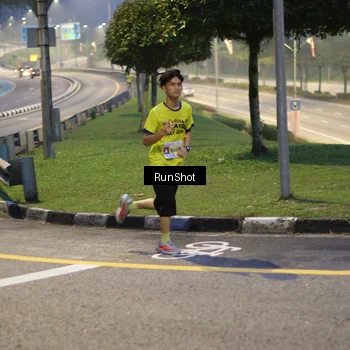 Runner Photo 7040397