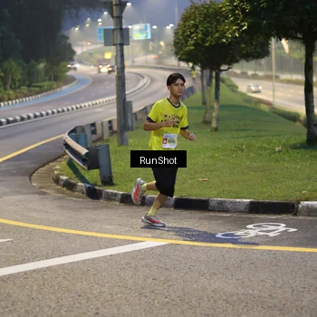 Runner Photo 7040399