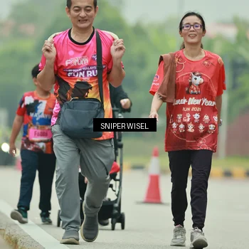 Runner Photo 7040416