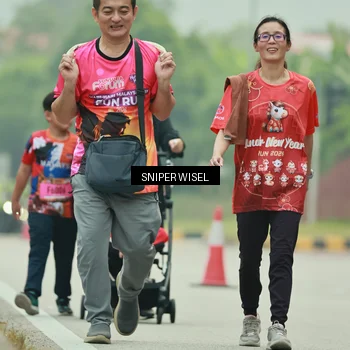 Runner Photo 7040418