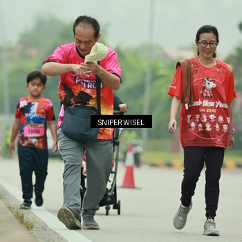 Runner Photo 7040422