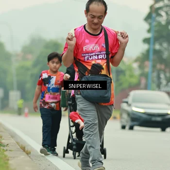 Runner Photo 7040428