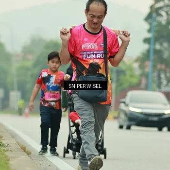 Runner Photo 7040429
