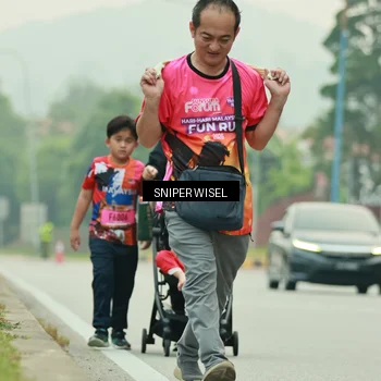 Runner Photo 7040430