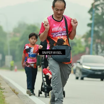 Runner Photo 7040434