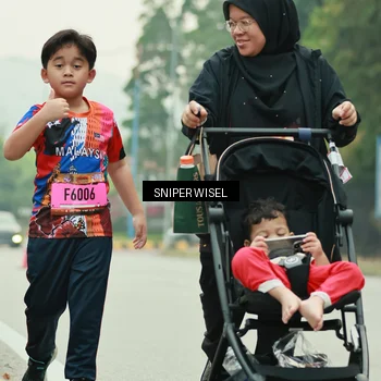 Runner Photo 7040456